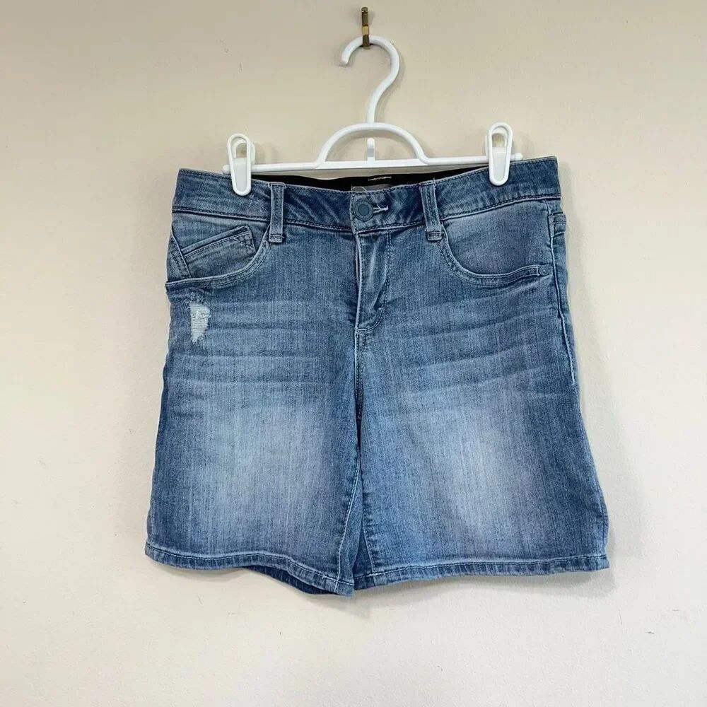 Wit & Wisdom Bermuda Shorts 4 Women